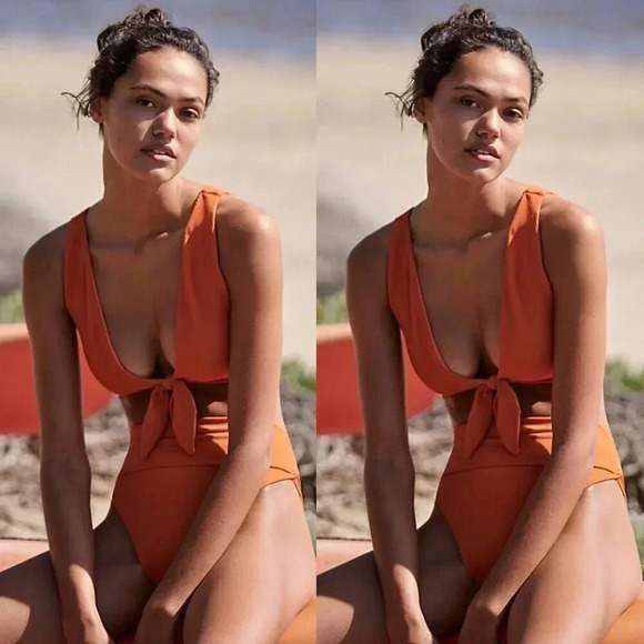 Free People Other - Free People Beach Riot Dallas Ribbed Bikini Top Size Small NWOT $88